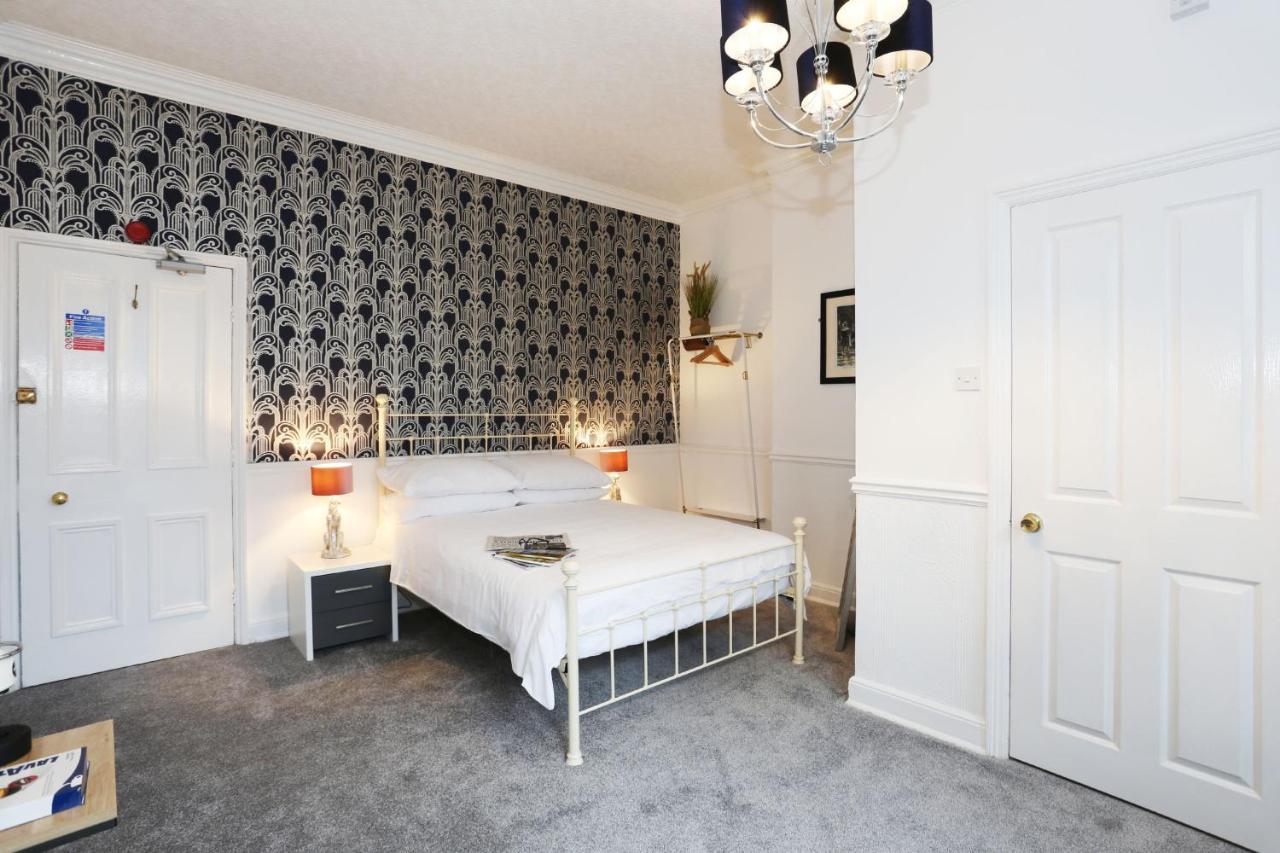 Bed and Breakfast The Bishop And The Bison à York Chambre photo