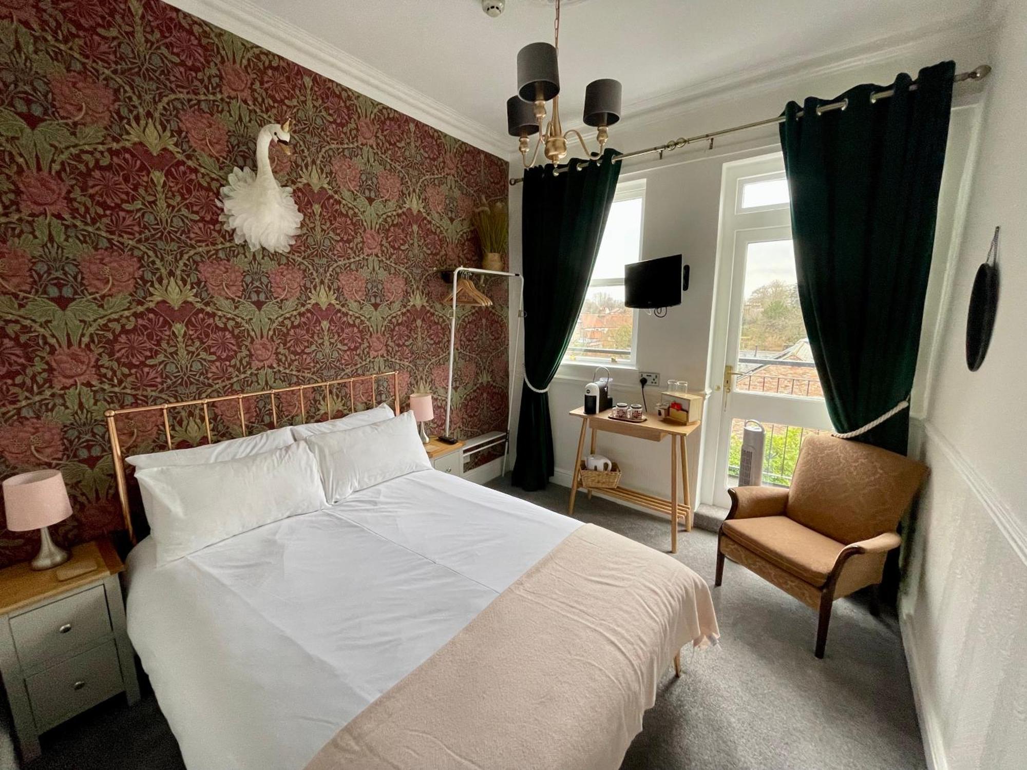 Bed and Breakfast The Bishop And The Bison à York Chambre photo